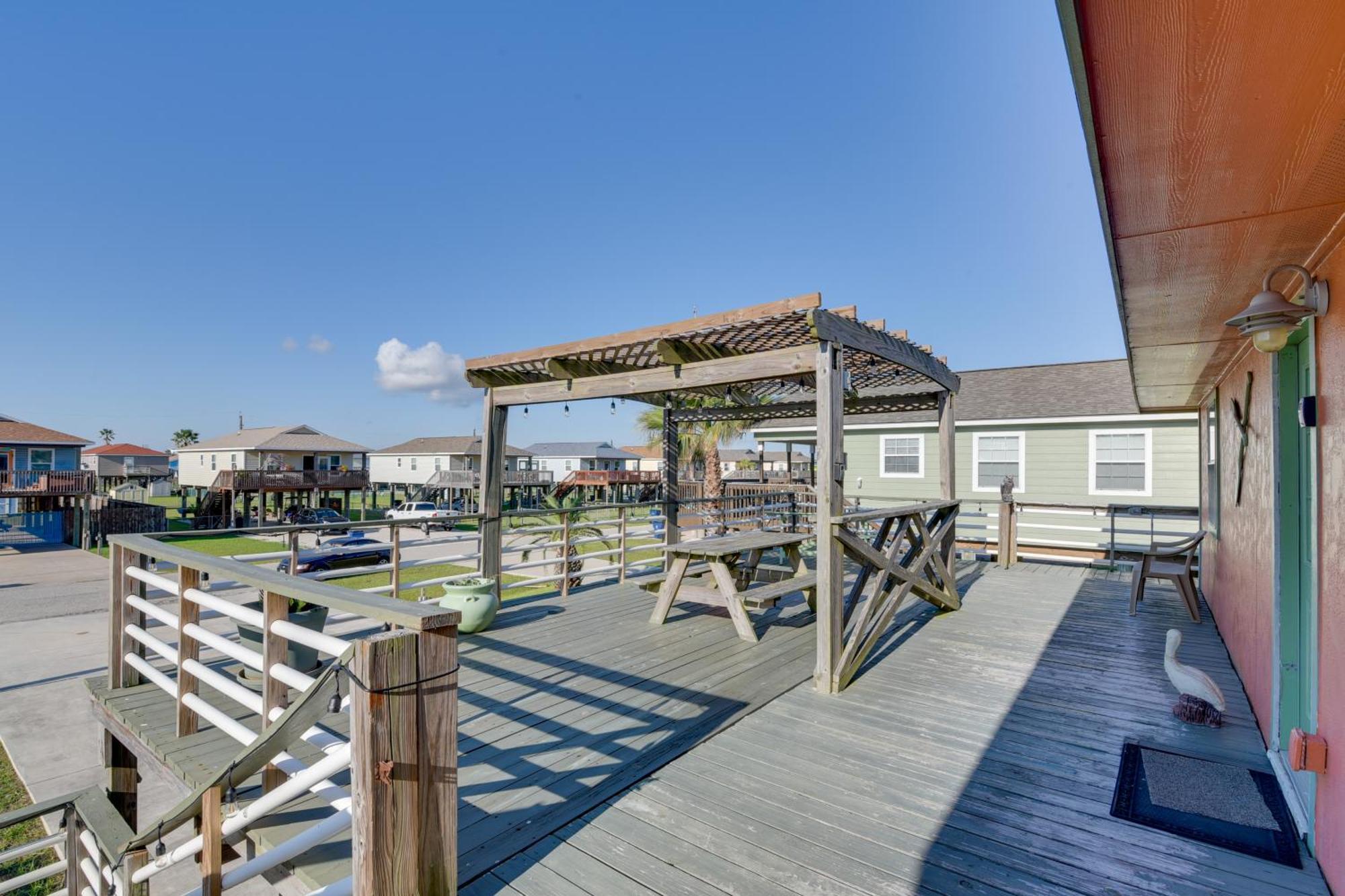 Sunset-View Surfside Beach House Walk To Beach! Exterior photo