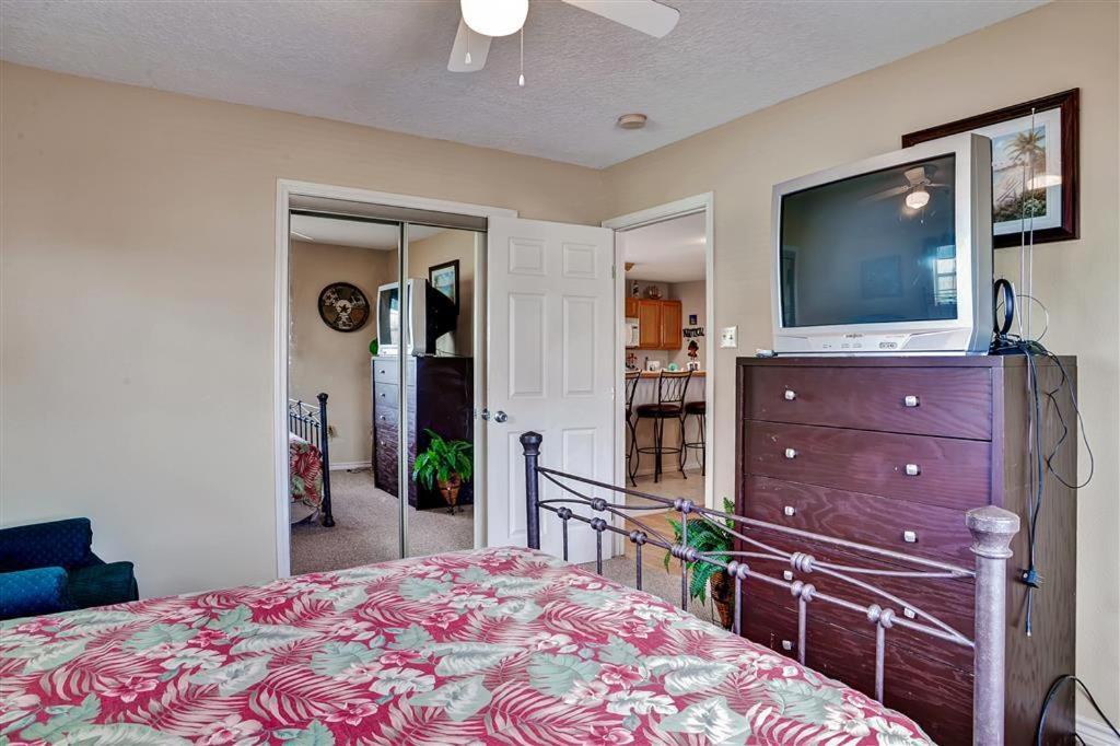 Sunset-View Surfside Beach House Walk To Beach! Exterior photo